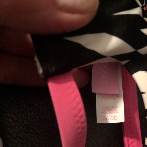 Victoria’s Secret Swimsuit - Picture 5 of 5